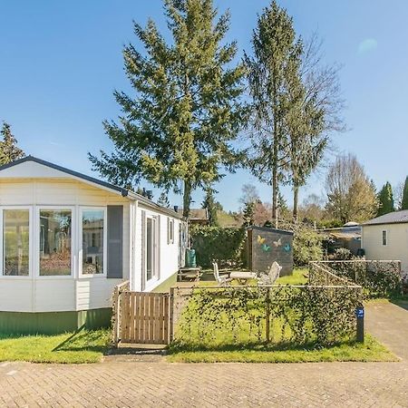 4-Pers. Chalet Met Eigen Parkeerplaats In Veluwe Villa Putten Bagian luar foto